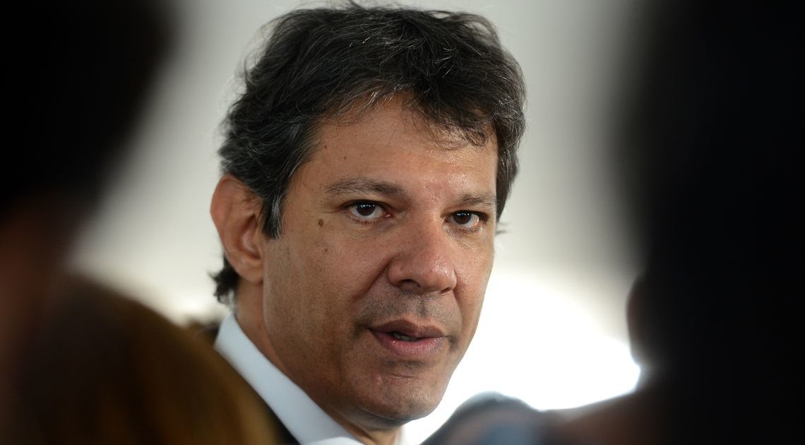 A caminho do pós-tucanato